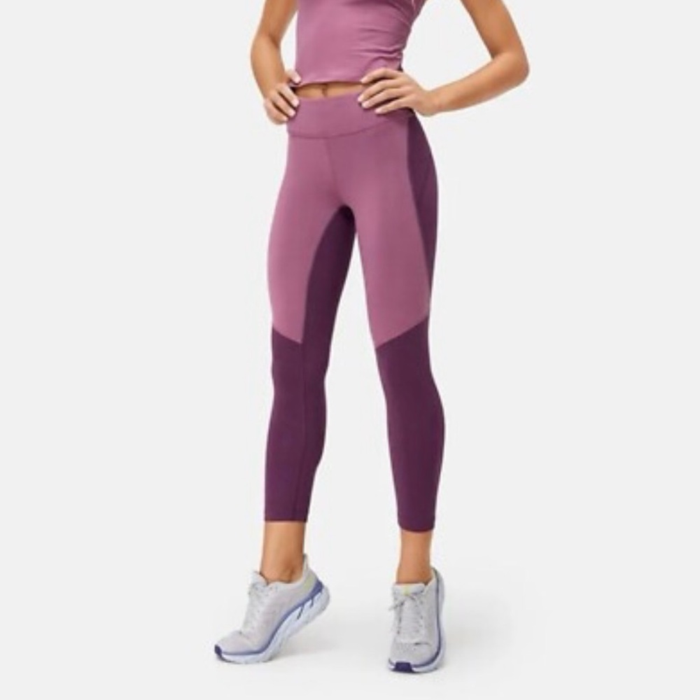 Outdoor Voices Leggings Move Free 3/4 Tech Sweat Size S Colorblock Pink & Purple